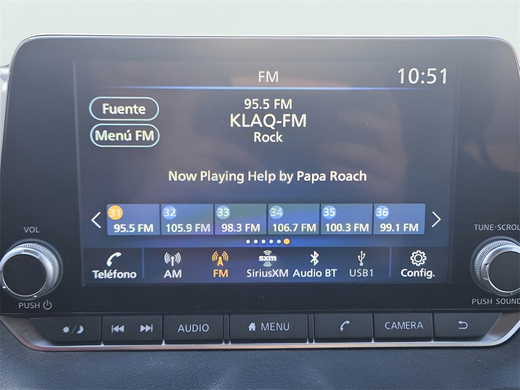 Used 2022 Nissan Sentra SV image 11