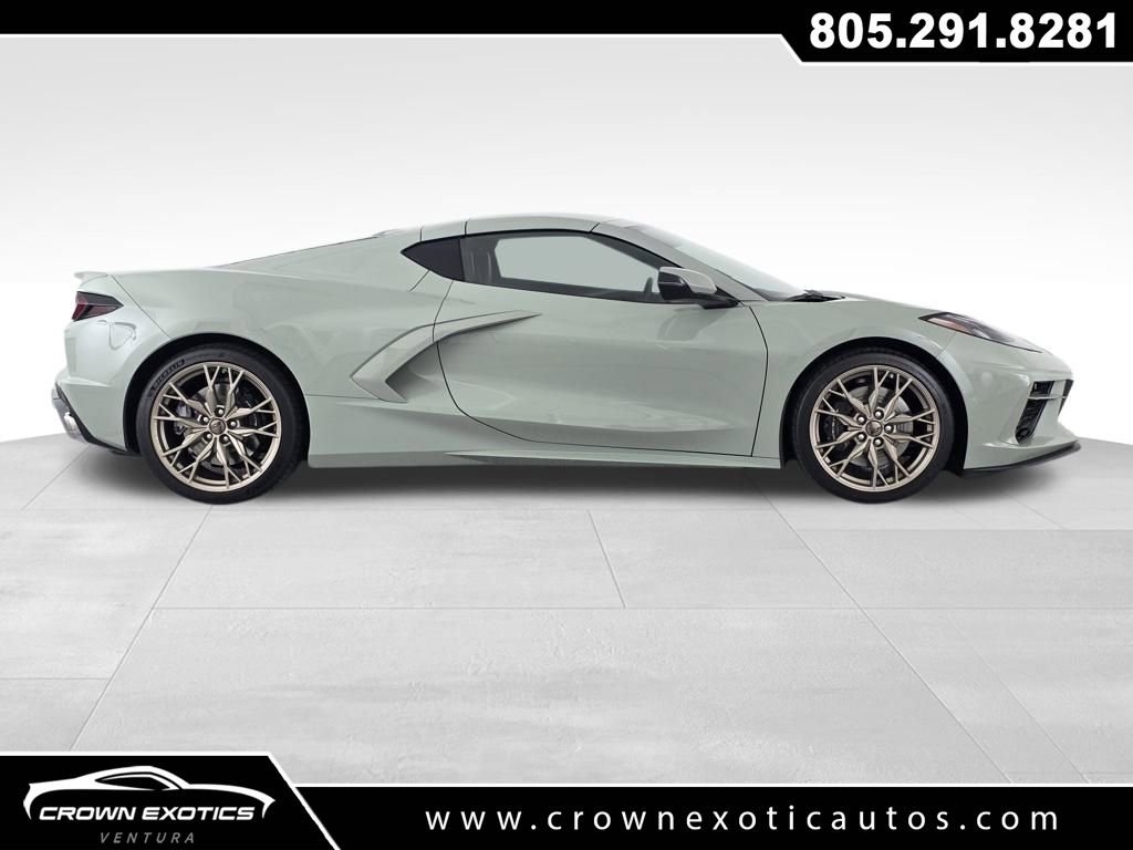 Used 2024 Chevrolet Corvette Stingray Coupe w/ Z51 Performance Package image 8