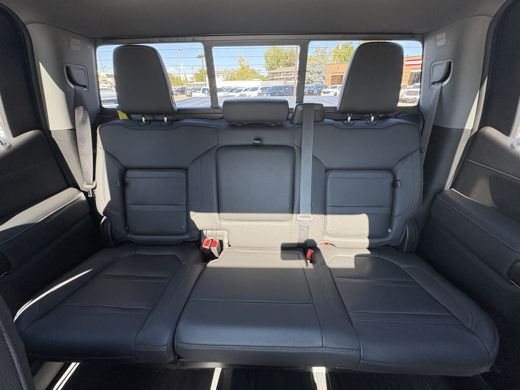 Used 2020 GMC Sierra 1500 Denali w/ Denali Ultimate Package AWD/4WD image 35