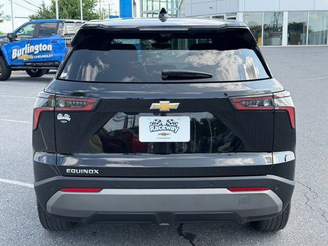 Certified 2025 Chevrolet Equinox LT w/ Safety and Technology Package FWD image 12