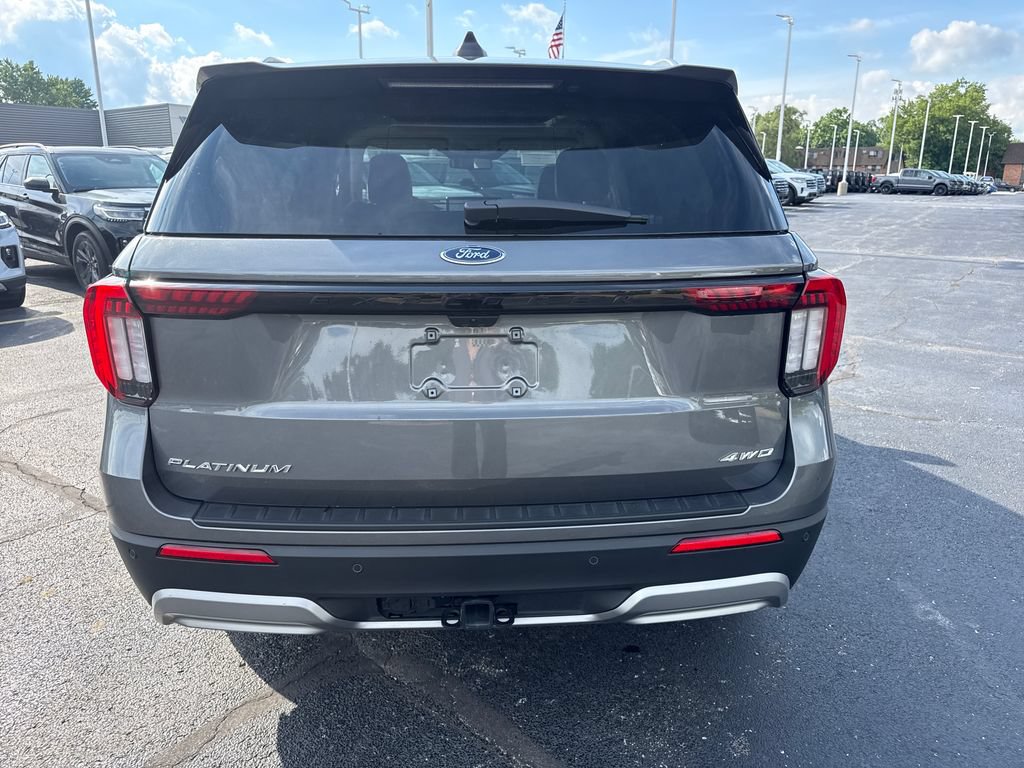 Used 2025 Ford Explorer Platinum w/ LUX Leather Package AWD/4WD image 8