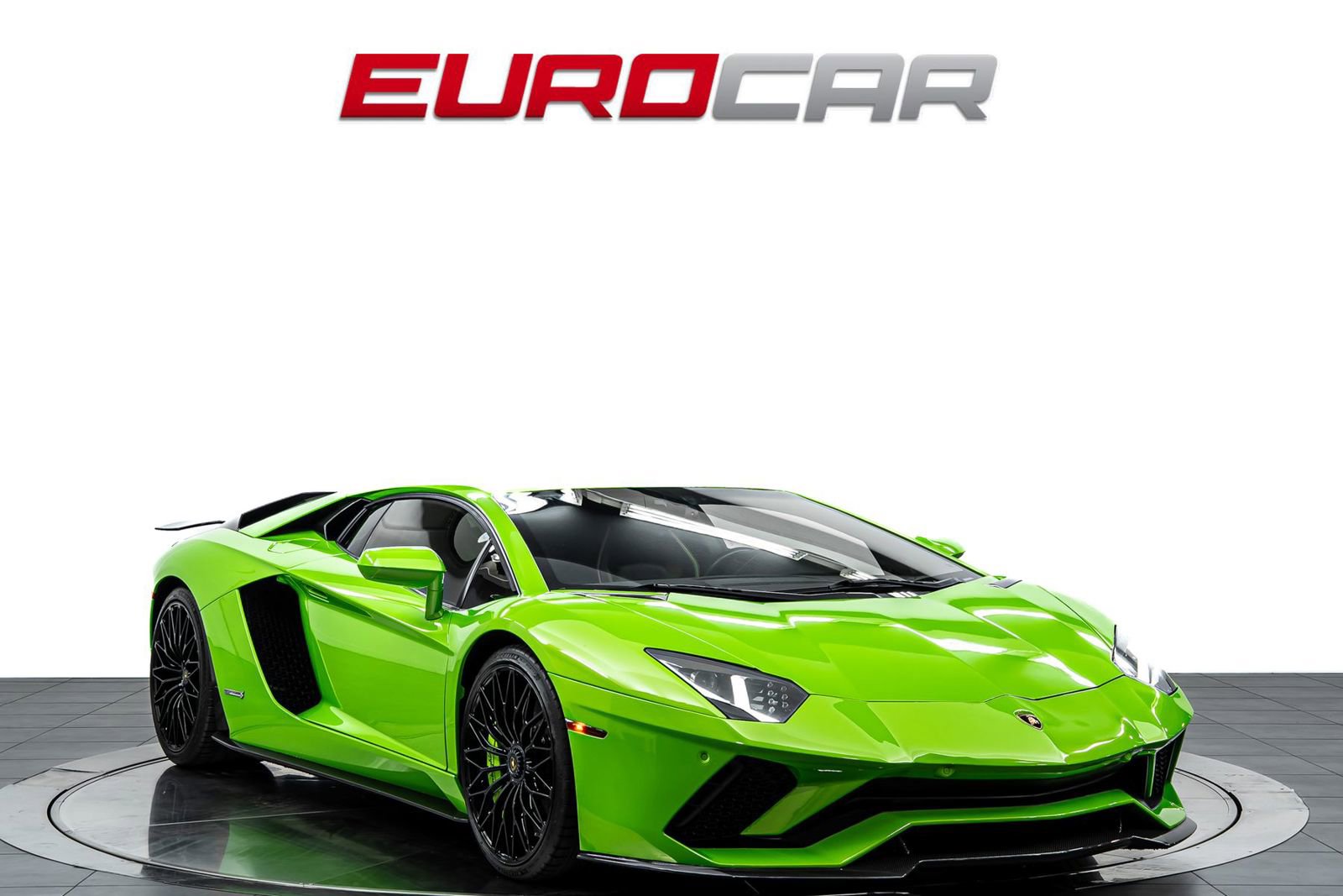 Used 2018 Lamborghini Aventador S image 7
