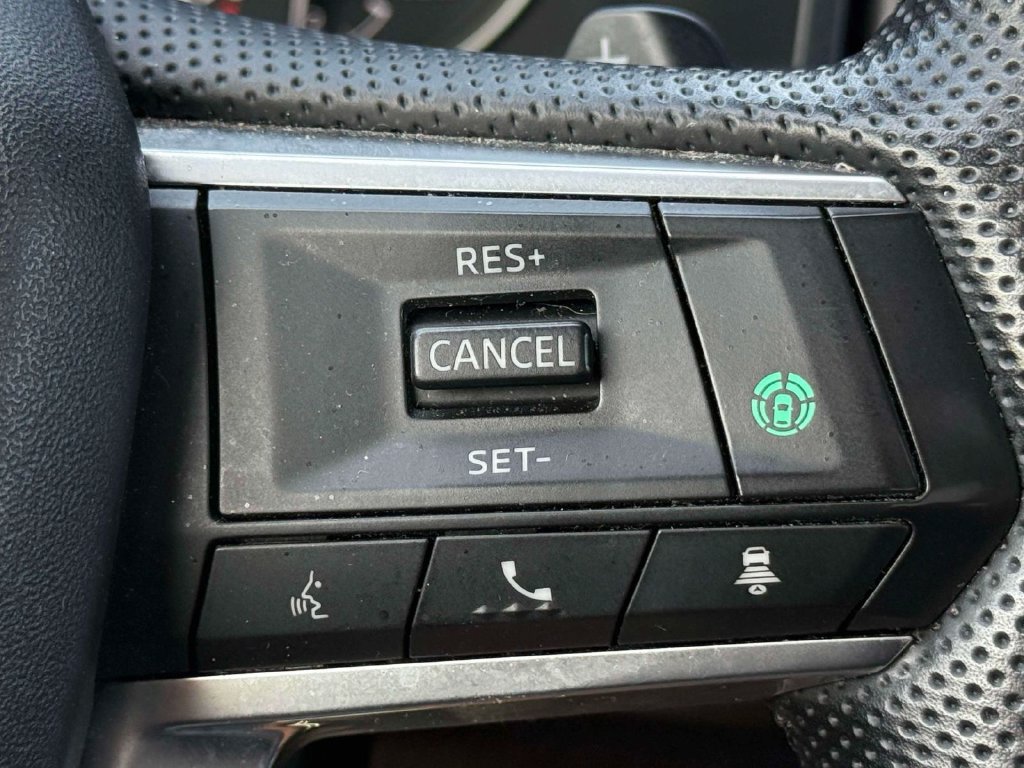 Used 2024 Mitsubishi Outlander SE Black Edition FWD image 21