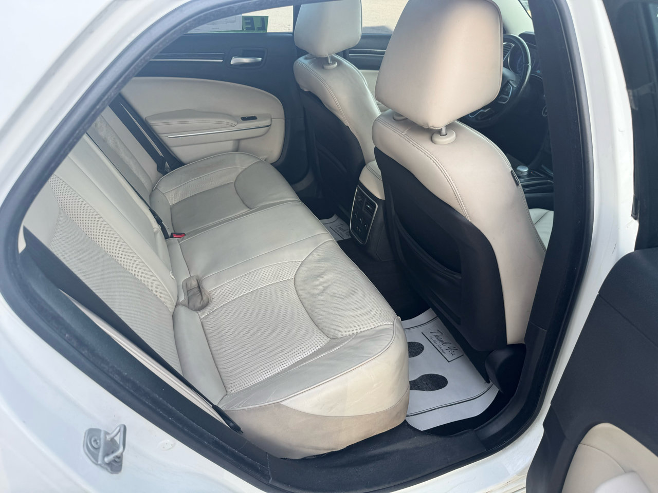 Used 2017 Chrysler 300 C w/ Light Group image 12
