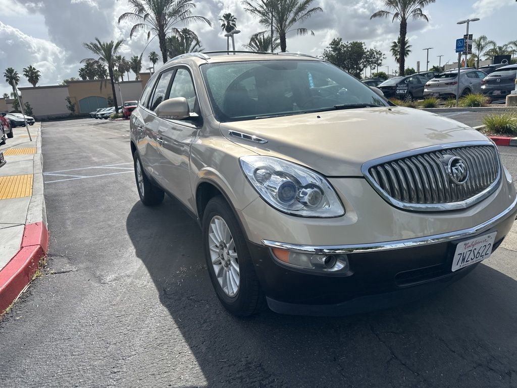 Used 2008 Buick Enclave CXL w/ Entertainment Package #1 image 30