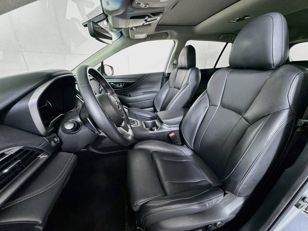 Used 2022 Subaru Outback Limited AWD/4WD image 22
