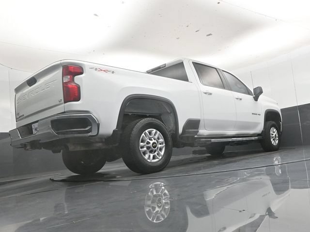 Used 2022 Chevrolet Silverado 2500 LT AWD/4WD image 40