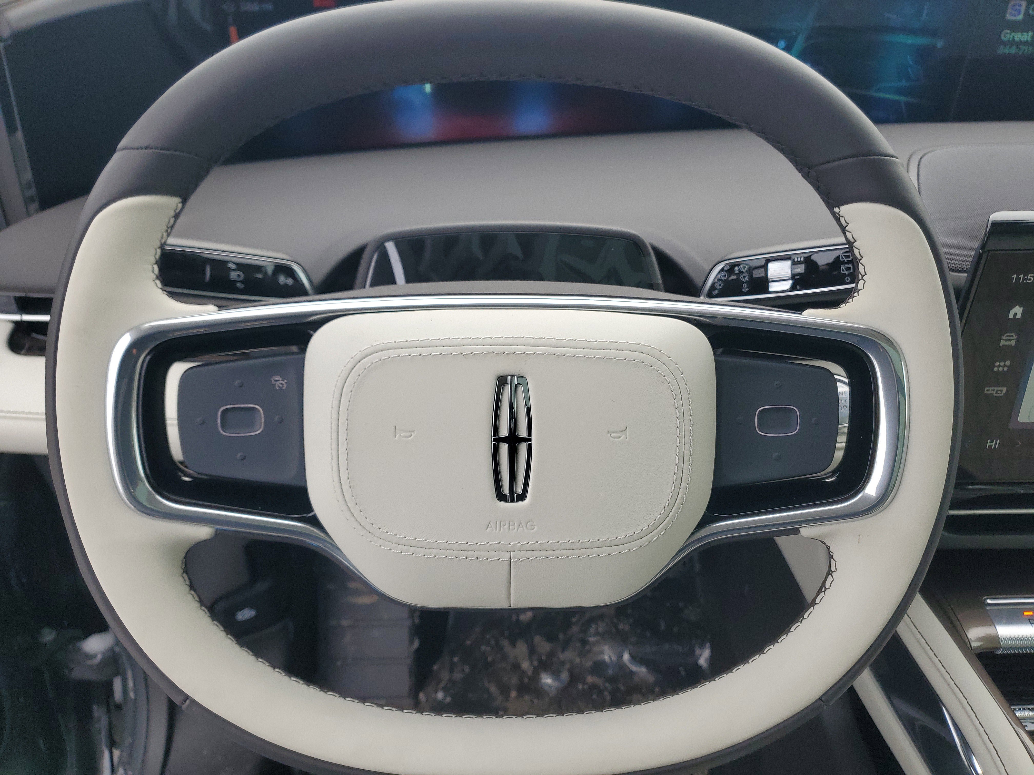 New 2026 Lincoln Nautilus Black Label w/ Jet Appearance Package image 16