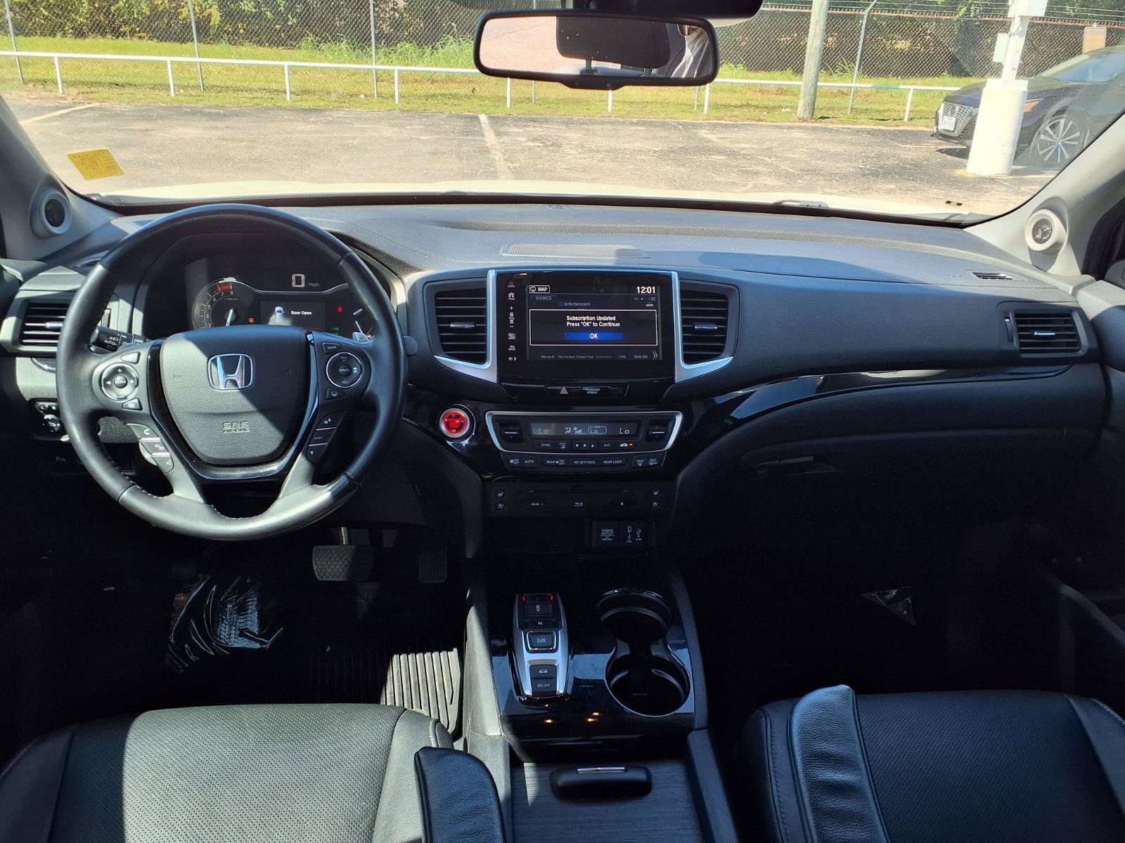 Used 2018 Honda Pilot Elite image 3