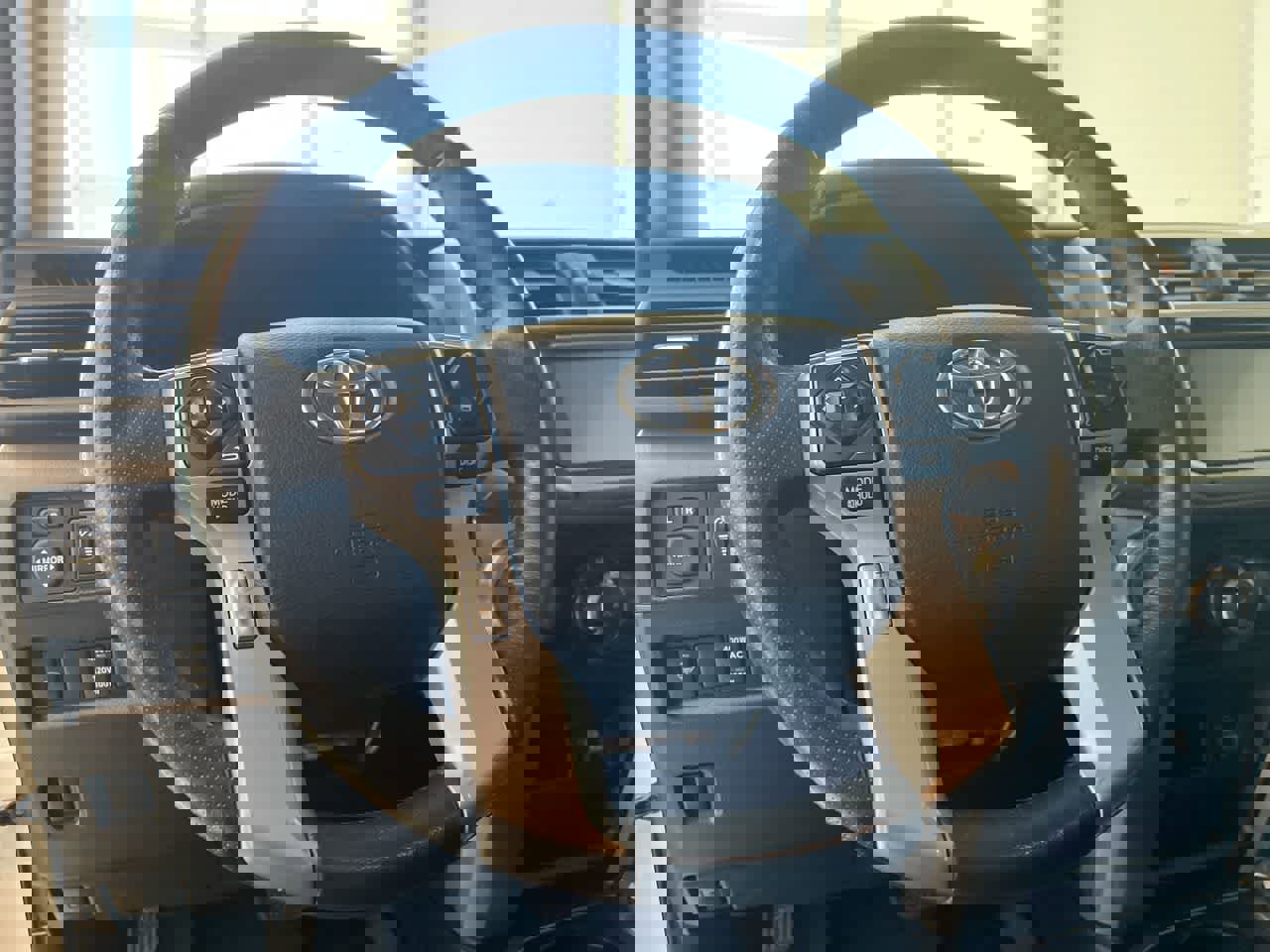 Used 2019 Toyota 4Runner SR5 image 14