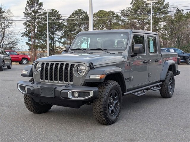 Used 2023 Jeep Gladiator Sport image 7