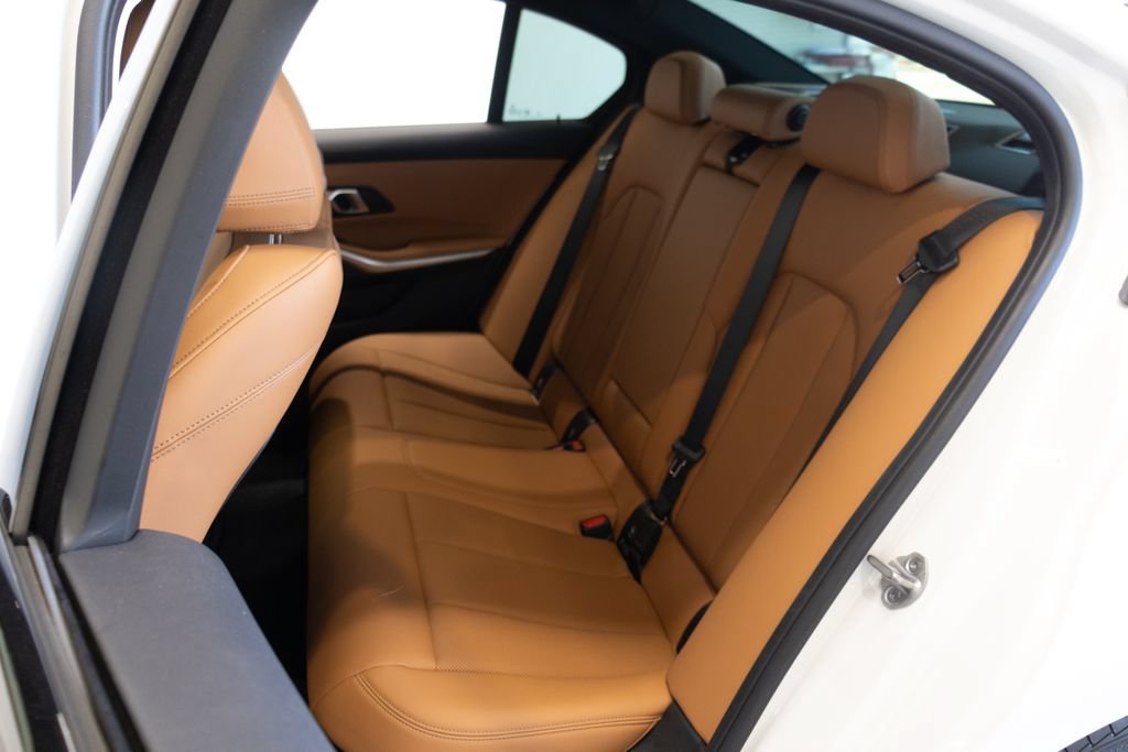 Used 2026 BMW M340i RWD image 18