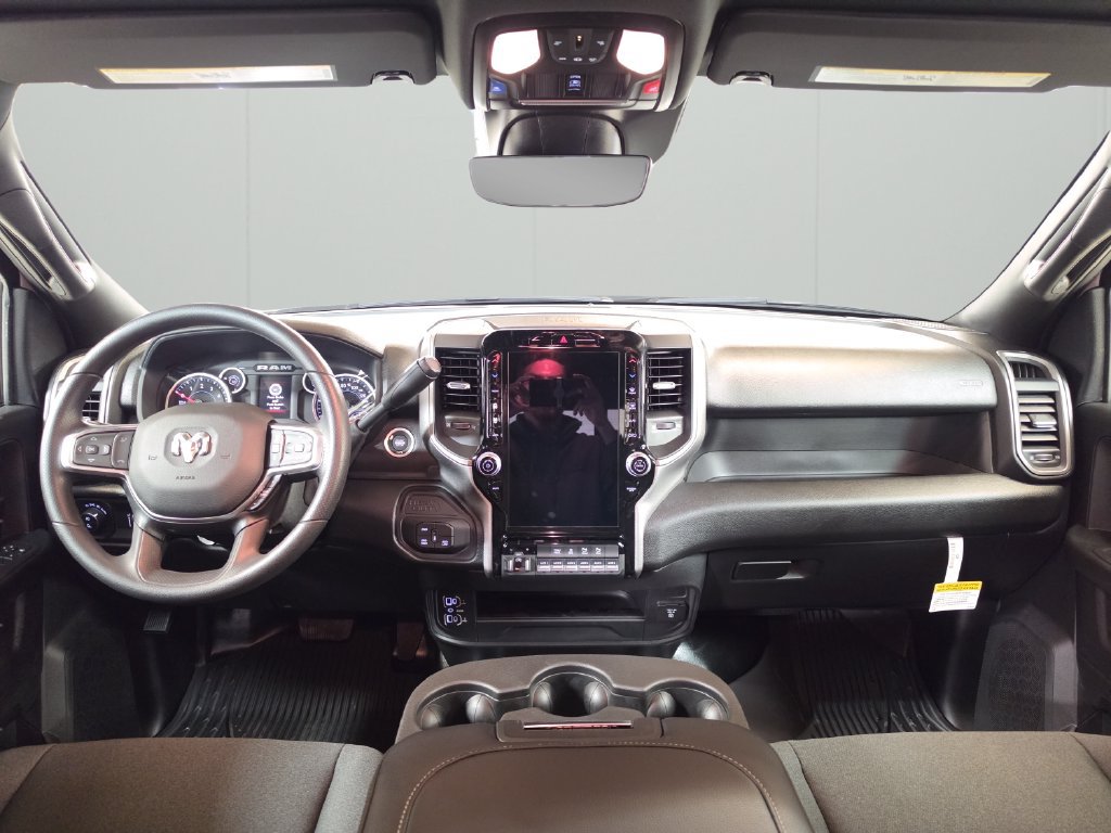 New 2026 RAM 2500 Tradesman AWD/4WD image 18