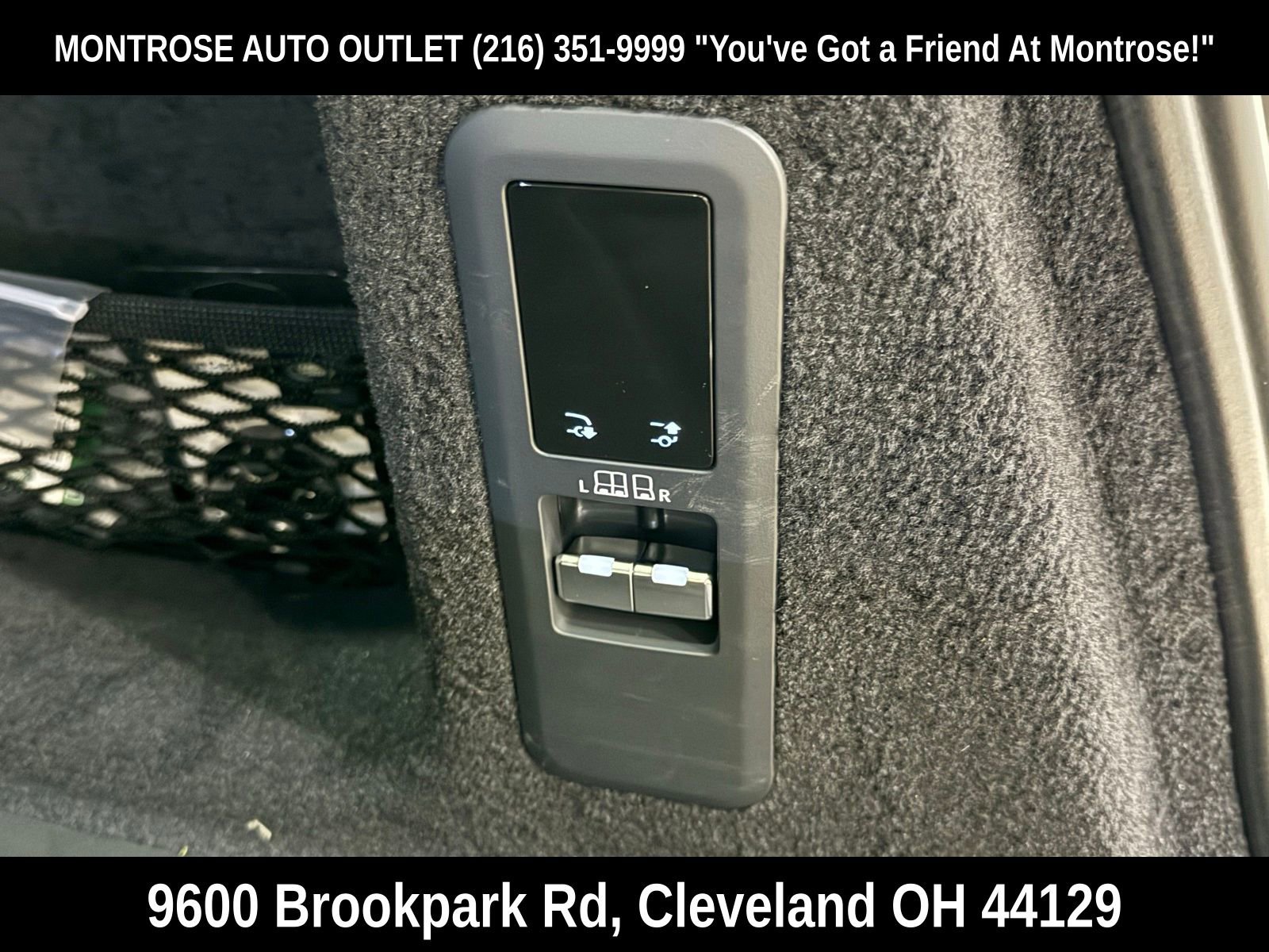 New 2026 Land Rover Range Rover Sport SE image 40