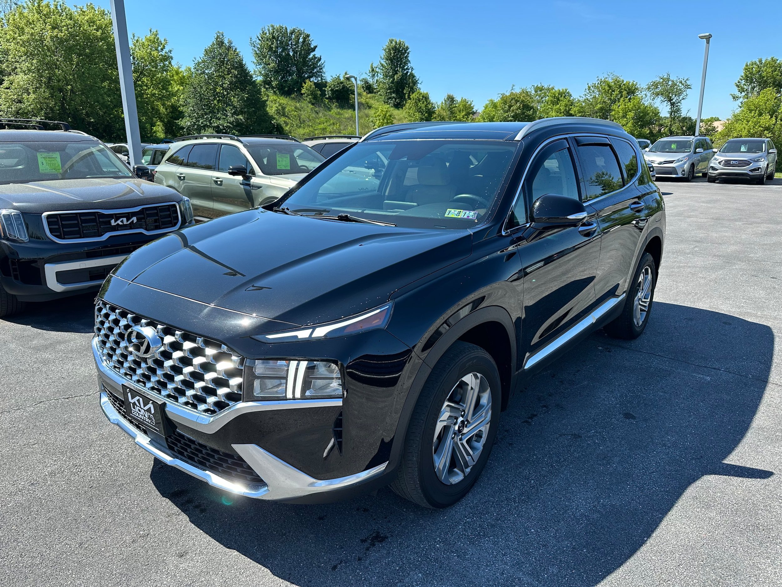 Used 2023 Hyundai Santa Fe SEL w/ Premium Package AWD/4WD image 1