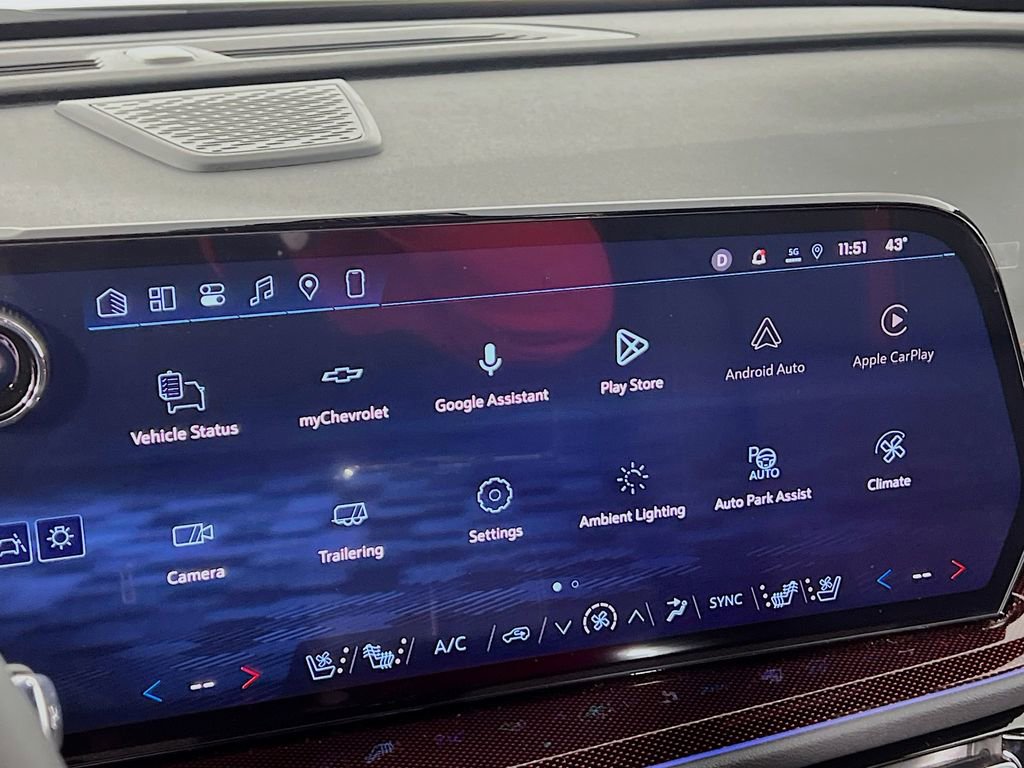 Used 2026 Chevrolet Traverse RS w/ LPO, Floor Liner Package image 14