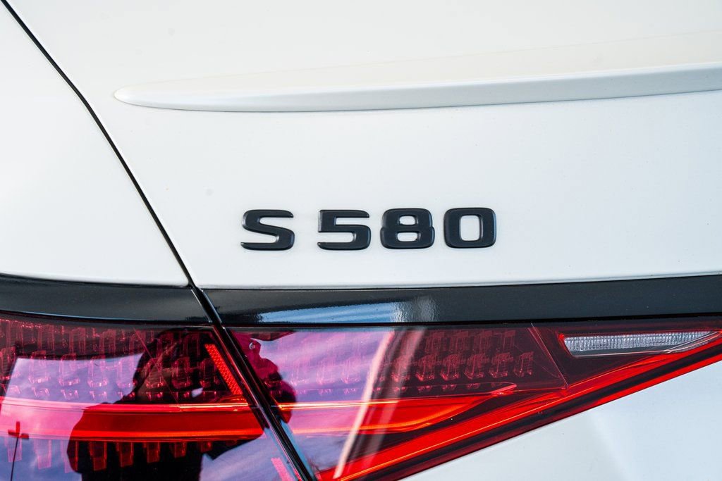Used 2023 Mercedes-Benz S 580 4MATIC Sedan image 25