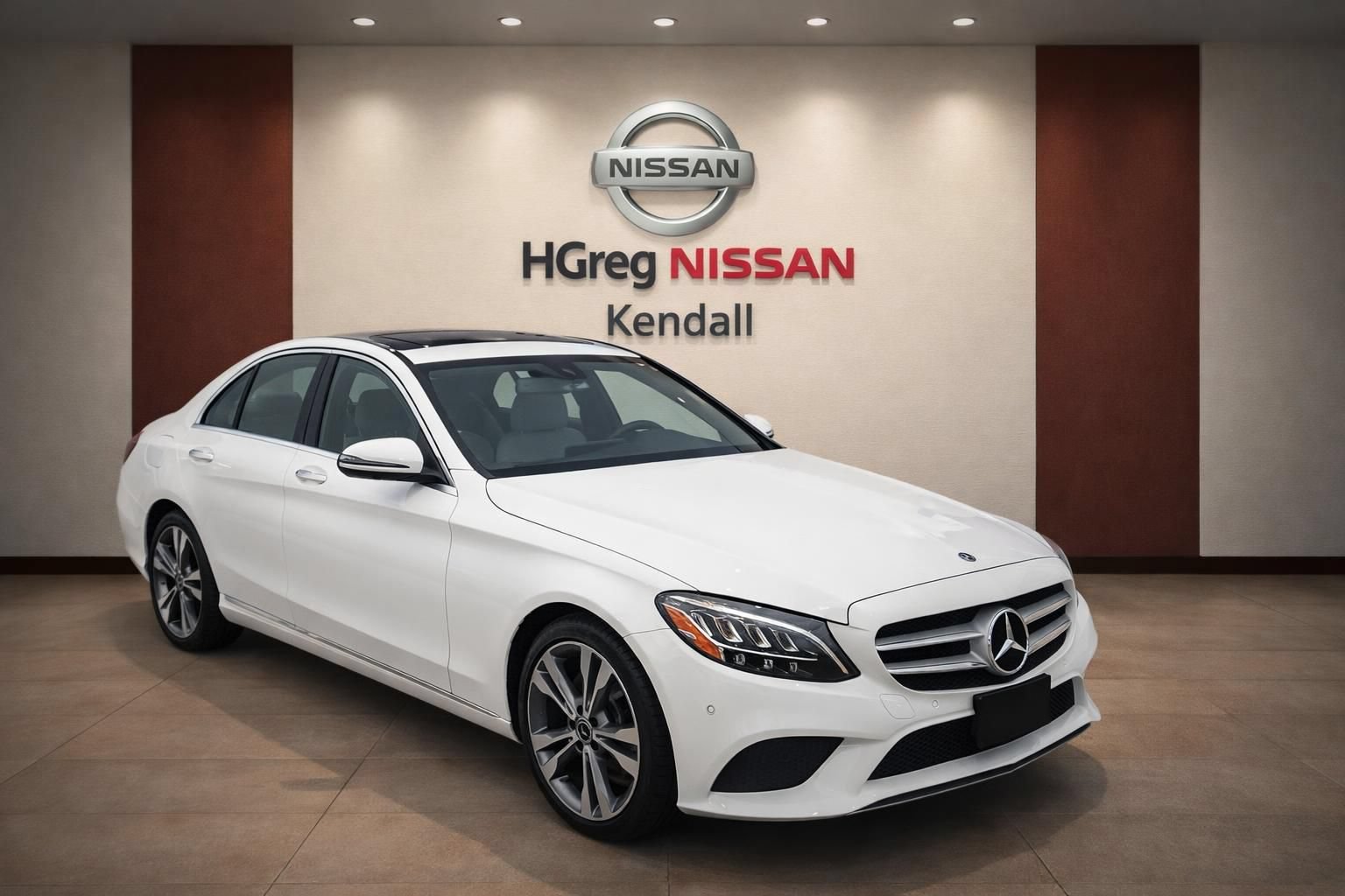 Used 2020 Mercedes-Benz C 300 Sedan image 5