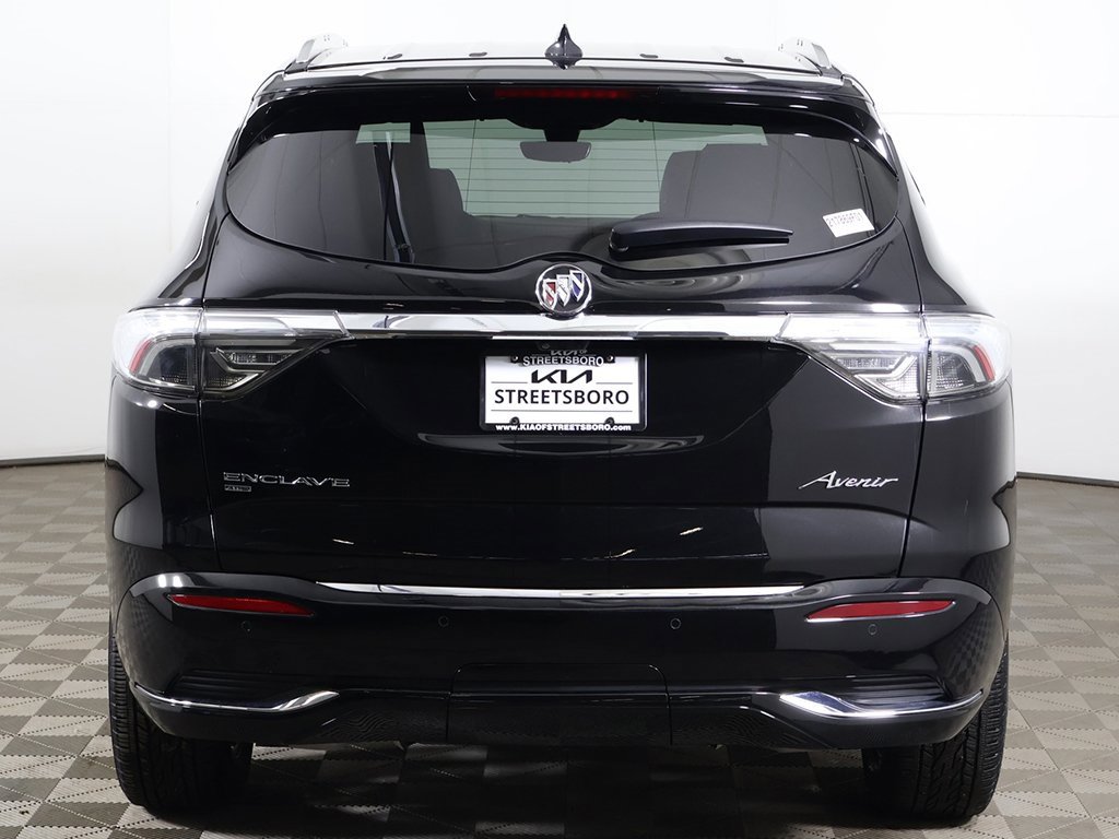 Used 2023 Buick Enclave Avenir w/ Trailering Package, 5000 lbs. image 17