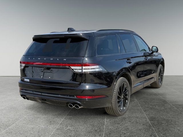 Used 2025 Lincoln Aviator Reserve w/ Jet Appearance Package image 6