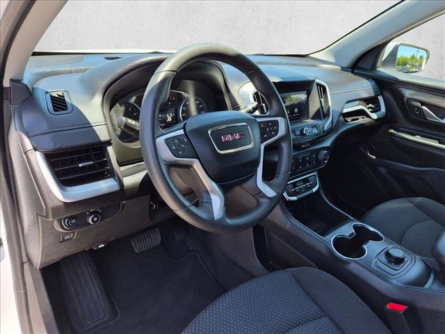 Used 2024 GMC Terrain SLE FWD image 10