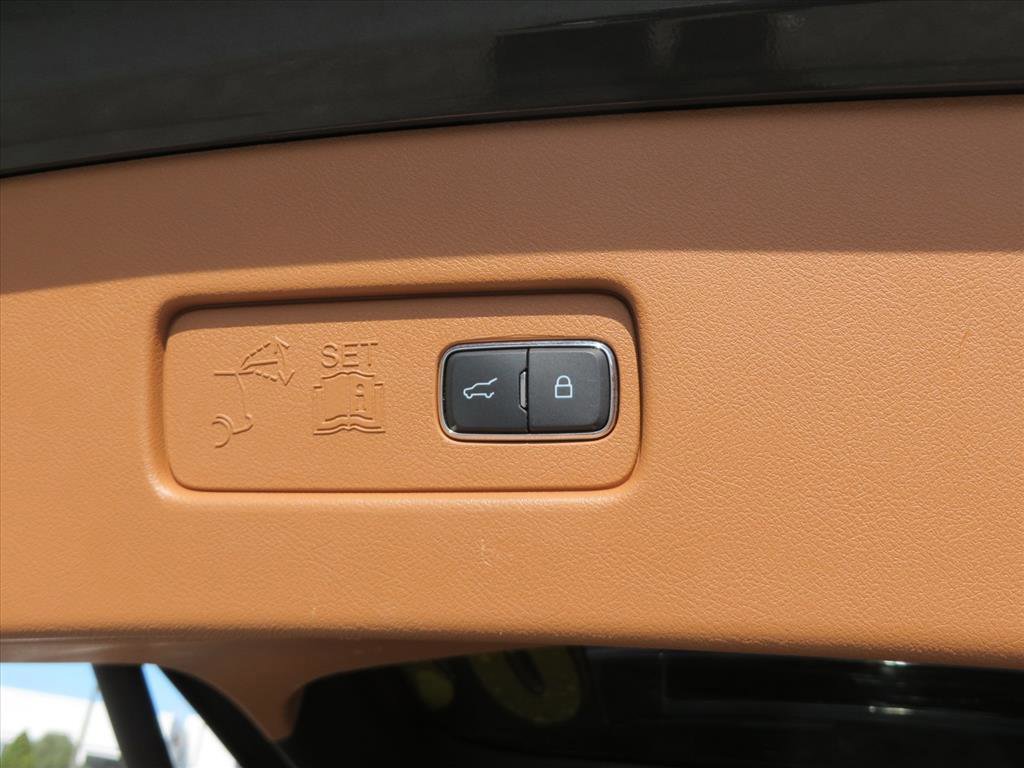 Used 2020 Lincoln Aviator Black Label image 37