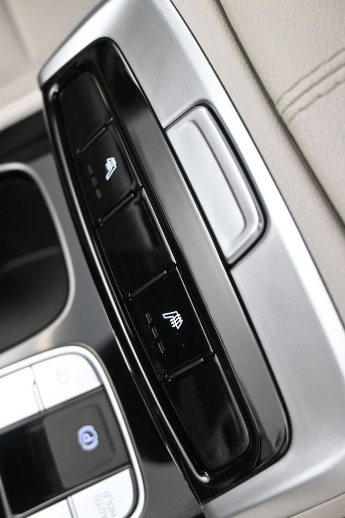 Used 2024 Hyundai Tucson SEL w/ Convenience Package FWD image 14