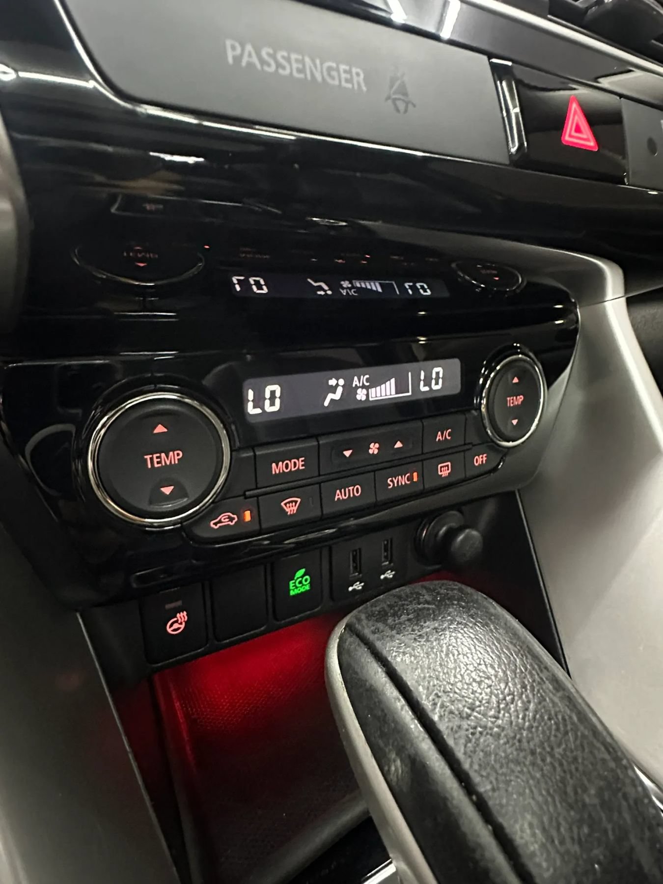 Used 2018 Mitsubishi Eclipse Cross SEL AWD/4WD image 21