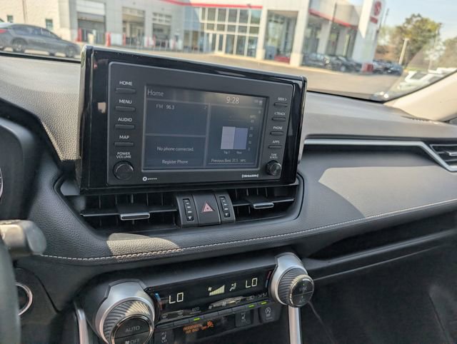 Used 2022 Toyota RAV4 XLE Premium AWD/4WD image 21