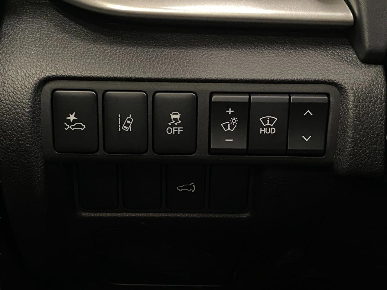 New 2026 Mitsubishi Eclipse Cross SEL image 14