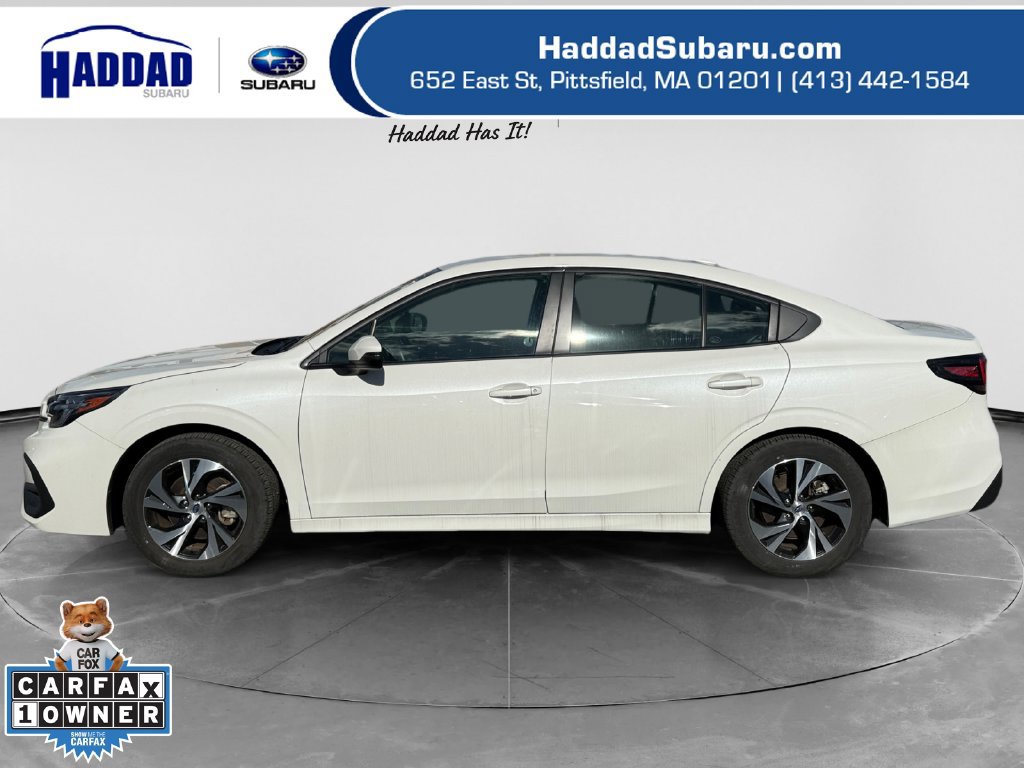 Used 2025 Subaru Legacy Premium AWD/4WD image 2