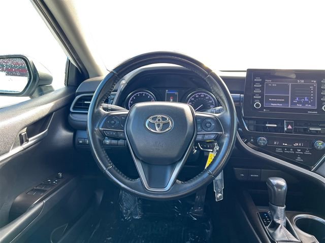 Certified 2022 Toyota Camry SE image 15