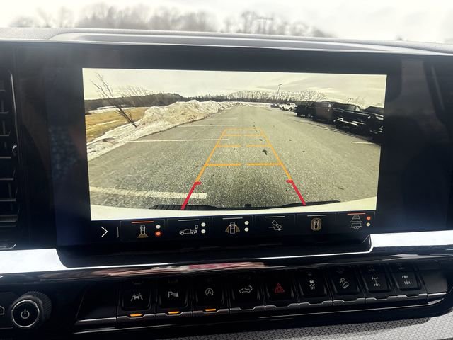 Used 2024 Chevrolet Silverado 1500 ZR2 image 15