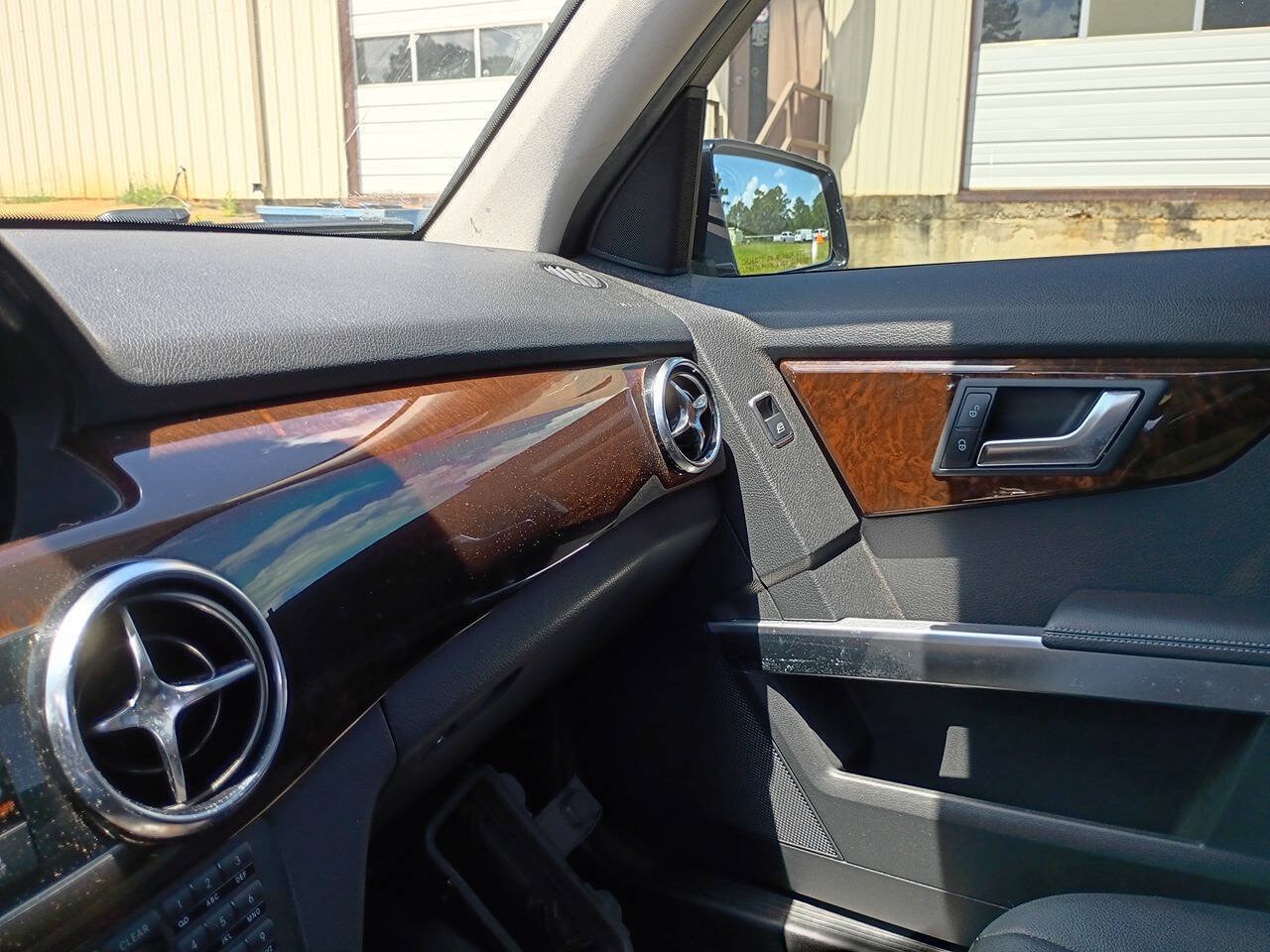 Used 2015 Mercedes-Benz GLK 350 4MATIC image 16