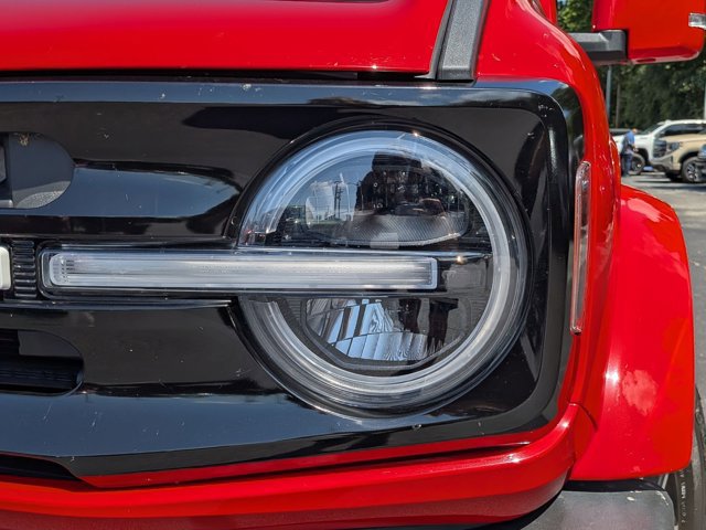 Used 2023 Ford Bronco Outer Banks AWD/4WD image 2