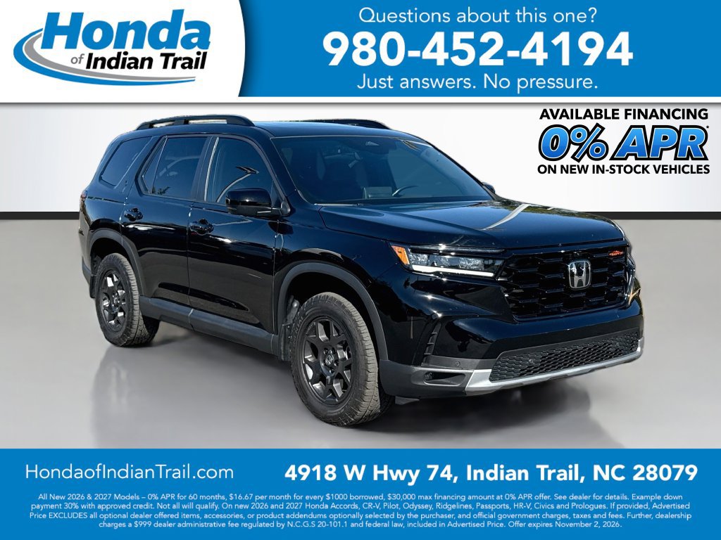 Used 2025 Honda Pilot TrailSport