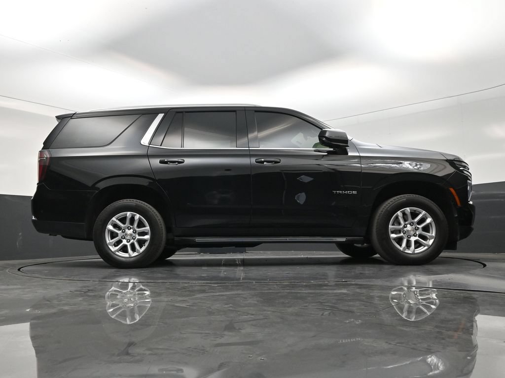 Used 2025 Chevrolet Tahoe LS RWD image 25