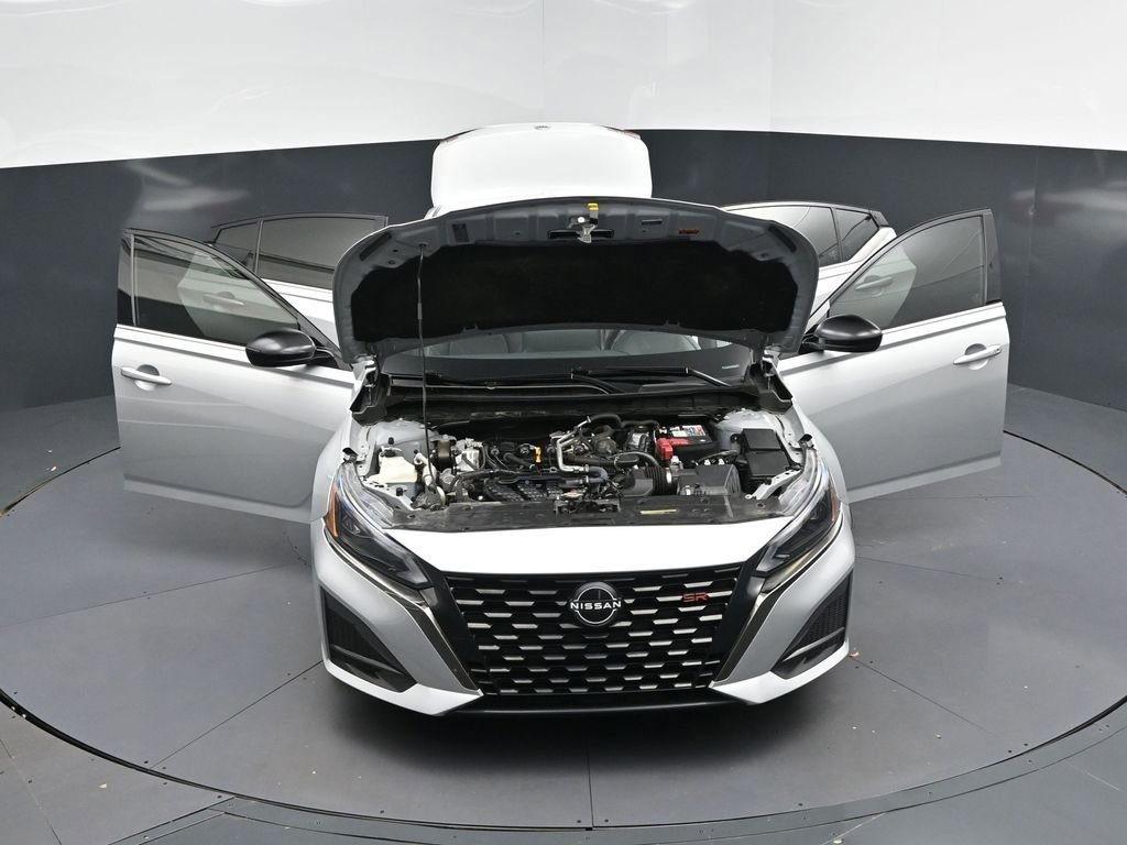 Used 2024 Nissan Altima 2.5 SR w/ SR Premium Package image 52
