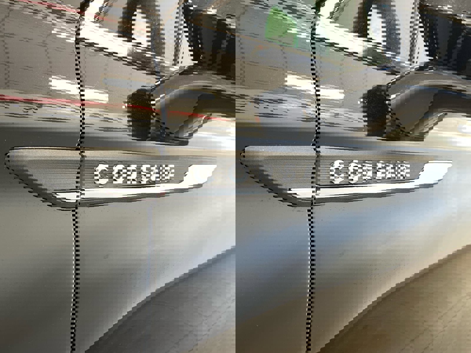 New 2025 Lincoln Corsair AWD w/ Equipment Group 101A image 13