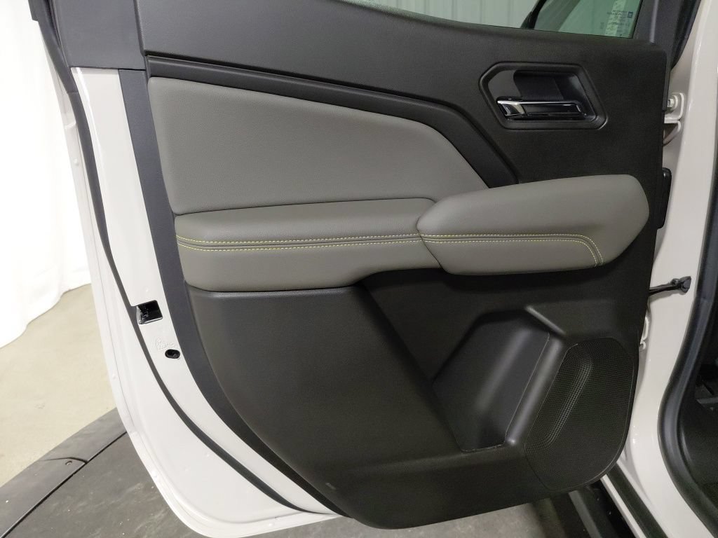 New 2026 Chevrolet Colorado ZR2 AWD/4WD image 17