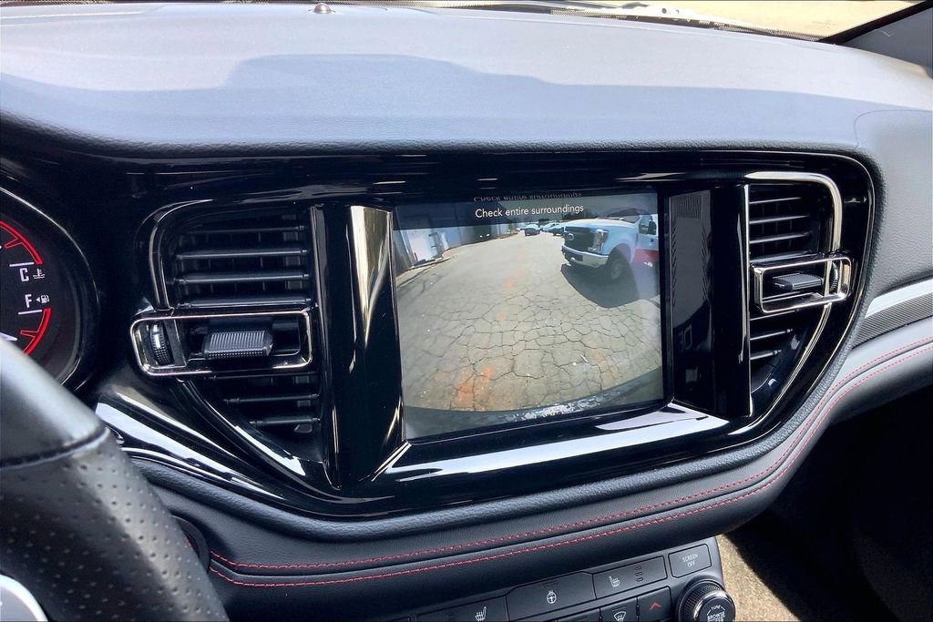 Used 2024 Dodge Durango GT image 11