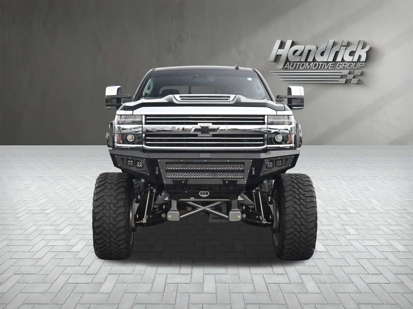 Used 2017 Chevrolet Silverado 2500 High Country w/ Duramax Plus Package image 6