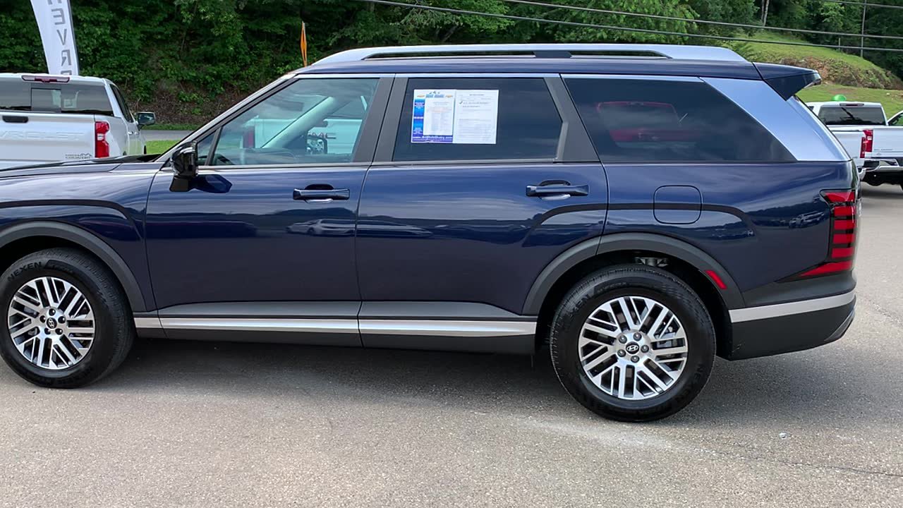 Used 2026 Hyundai Palisade SEL AWD/4WD image 2