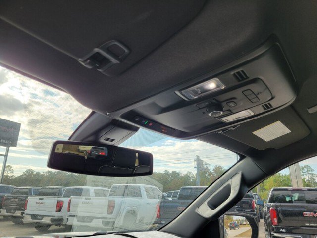 Used 2022 GMC Yukon SLT w/ SLT Luxury Package image 25