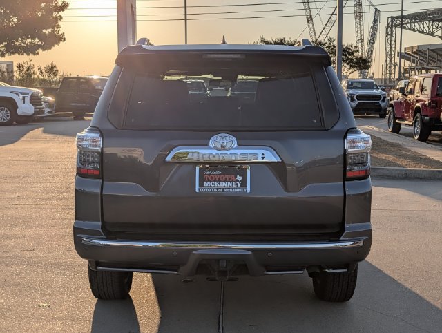 Used 2023 Toyota 4Runner Limited AWD/4WD image 7