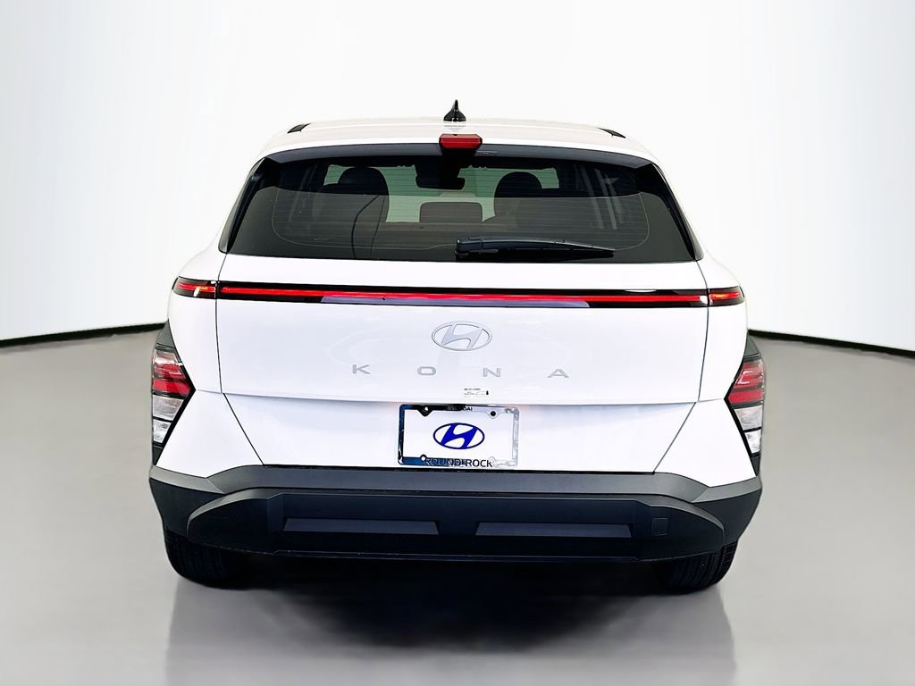 New 2026 Hyundai Kona SE image 6