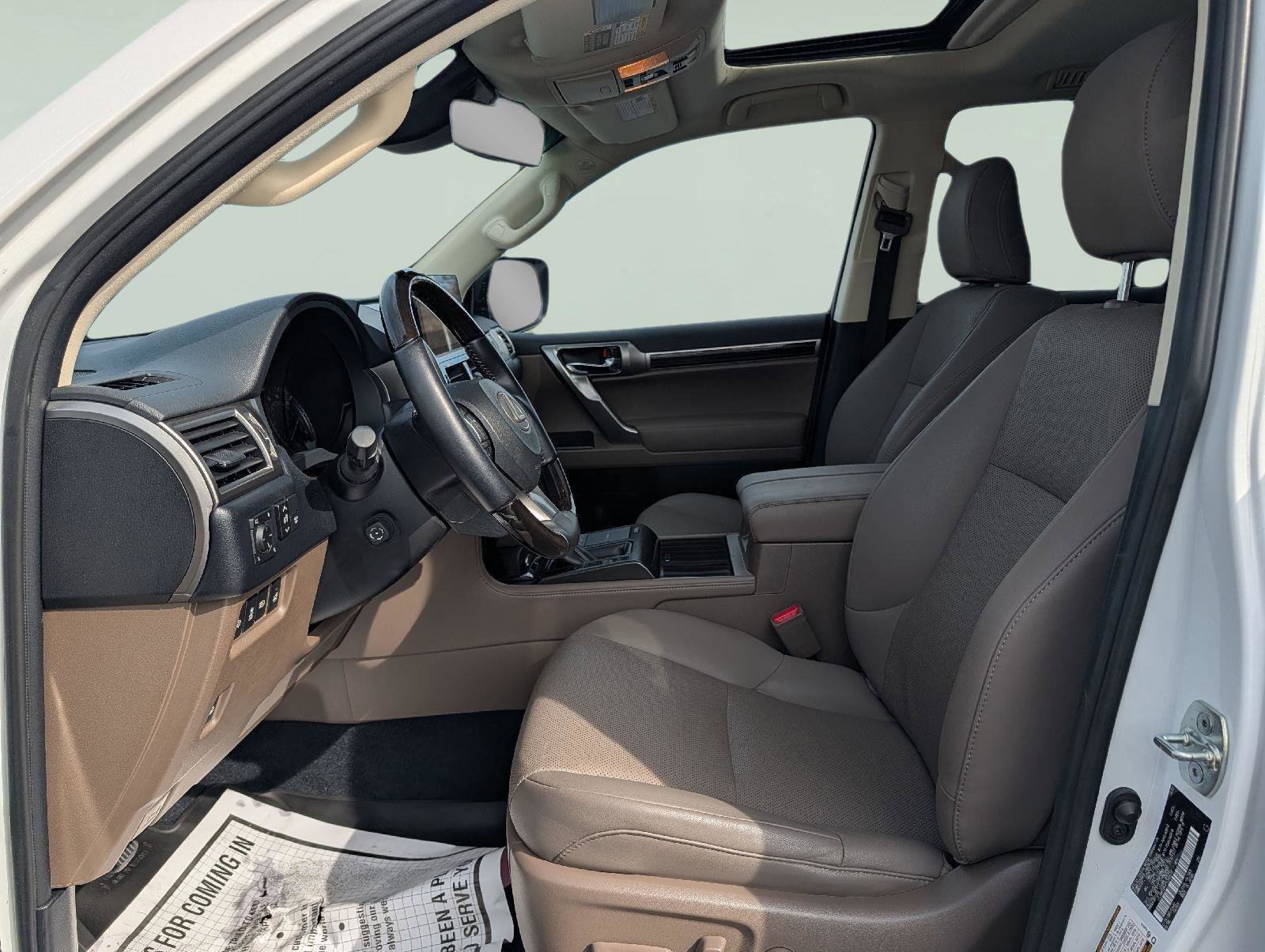 Certified 2023 Lexus GX 460 Premium w/ Premium Package image 9