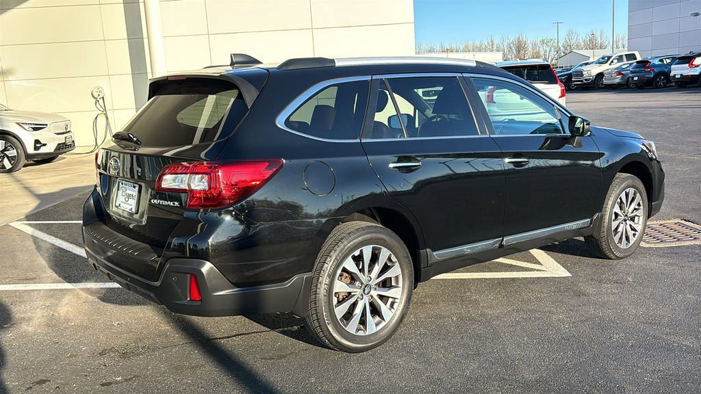 Used 2019 Subaru Outback 2.5i Touring AWD/4WD image 29