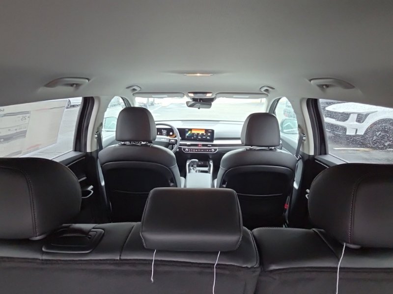 New 2026 Kia Sorento S AWD/4WD image 11