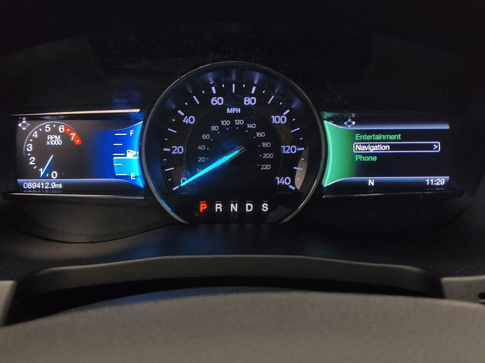 Used 2017 Ford Explorer XLT w/ Equipment Group 202A FWD image 23